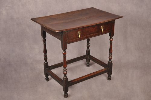 17TH CENTURY OAK SIDE TABLE - ADDITIONAL PHOTO 12