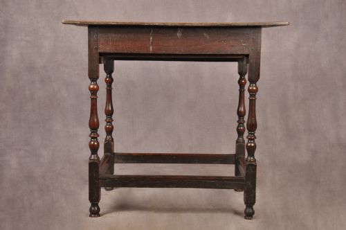 17TH CENTURY OAK SIDE TABLE - ADDITIONAL PHOTO 14