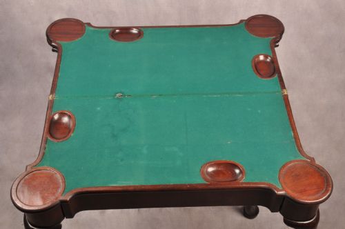 RARE 18TH CENTURY MAHOGANY TRIPLE TOP CARD TABLE - ADDITIONAL PHOTO 7
