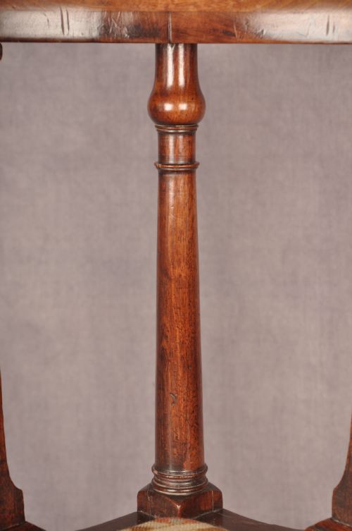 FINE 18TH CENTURY CORNER CHAIR - ADDITIONAL PHOTO 4