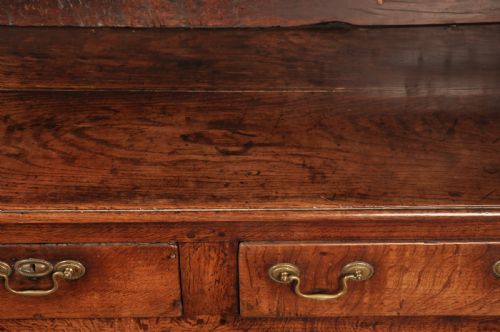 FABULOUS MID 18TH CENTURY WELSH OAK DRESSER - ADDITIONAL PHOTO 4