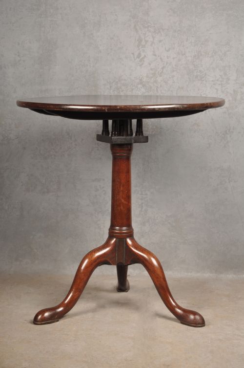 MID 18TH CENTURY MAHOGANY TRIPOD TABLE - ADDITIONAL PHOTO 2