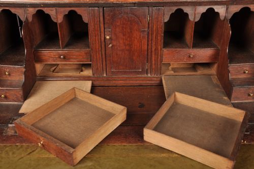 EARLY 18TH CENTURY OAK BUREAU BOOKCASE - ADDITIONAL PHOTO 6