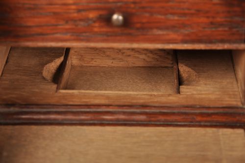 EARLY 18TH CENTURY OAK BUREAU BOOKCASE - ADDITIONAL PHOTO 7