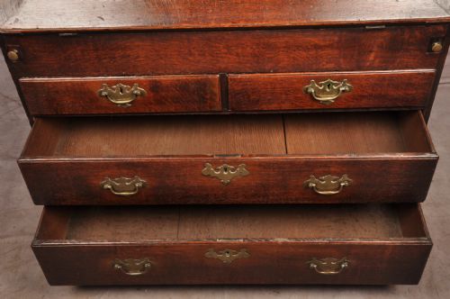 EARLY 18TH CENTURY OAK BUREAU BOOKCASE - ADDITIONAL PHOTO 21