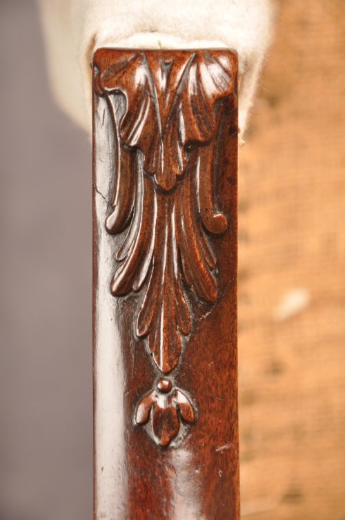 FINE 18TH CENTURY CHIPPENDALE MAHOGANY GAINSBOROUGH ARMCHAIR - ADDITIONAL PHOTO 6