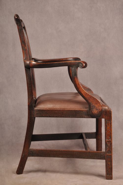 FINE 18TH CENTURY MAHOGANY CHIPPENDALE ARMCHAIR - ADDITIONAL PHOTO 8