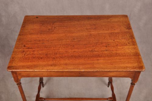 FINE 18TH CENTURY MAHOGANY SPIDER TABLE - ADDITIONAL PHOTO 2