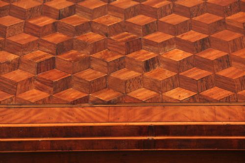 FINE 18TH CENTURY PARQUETRY CARD TABLE - ADDITIONAL PHOTO 7
