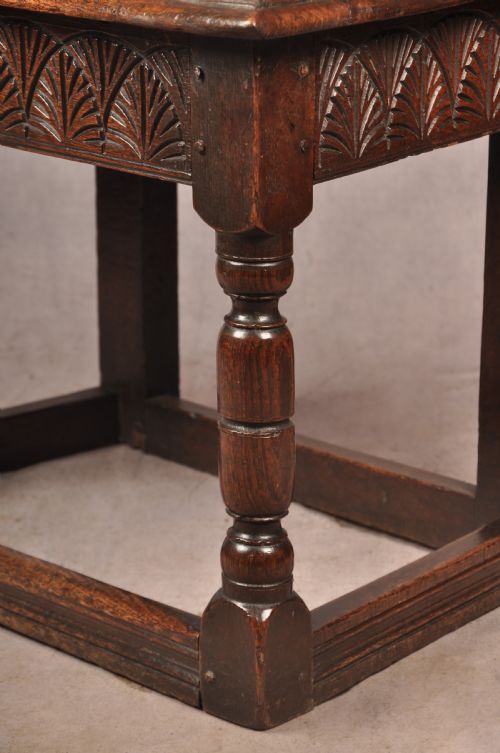 EARLY 17TH CENTURY OAK WAINSCOT CHAIR - ADDITIONAL PHOTO 3
