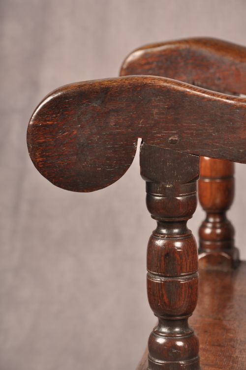 EARLY 17TH CENTURY OAK WAINSCOT CHAIR - ADDITIONAL PHOTO 9