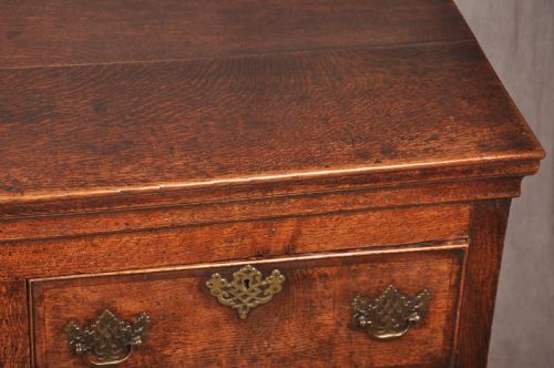 EARLY 18TH CENTURY OAK DRESSER BASE - ADDITIONAL PHOTO 7