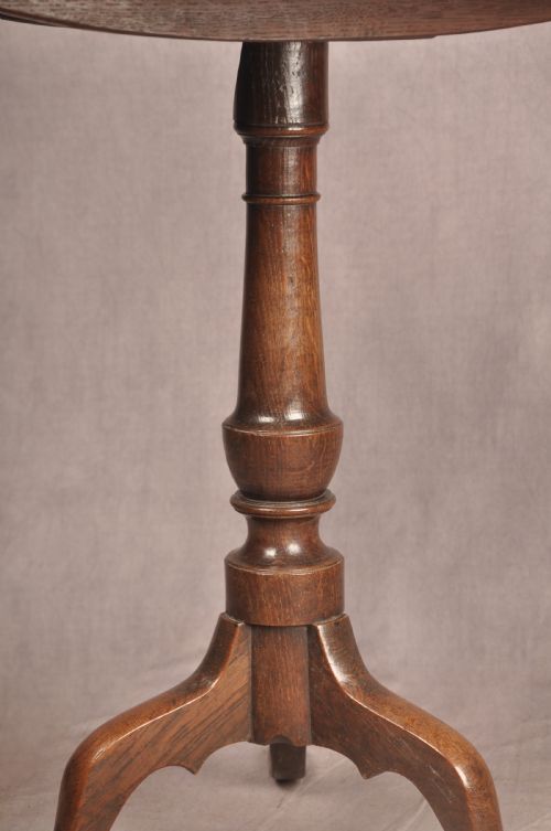 MID 18TH CENTURY OAK TRIPOD TABLE - ADDITIONAL PHOTO 1