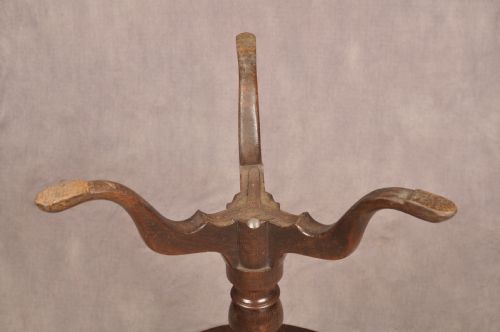 MID 18TH CENTURY OAK TRIPOD TABLE - ADDITIONAL PHOTO 9