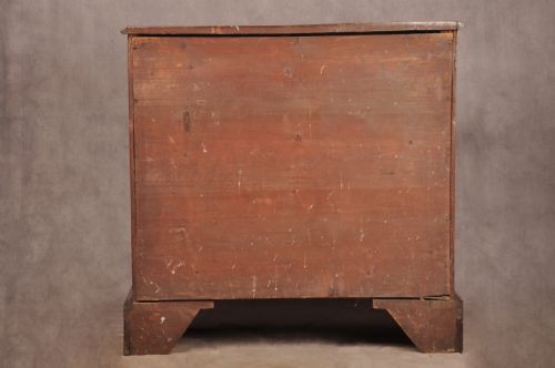 FINE 18TH CENTURY MAHOGANY CHEST OF DRAWERS - ADDITIONAL PHOTO 11