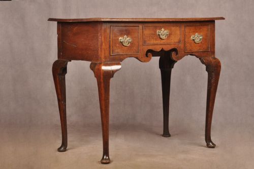MID 18TH CENTURY OAK LOWBOY SIDE TABLE - ADDITIONAL PHOTO 3