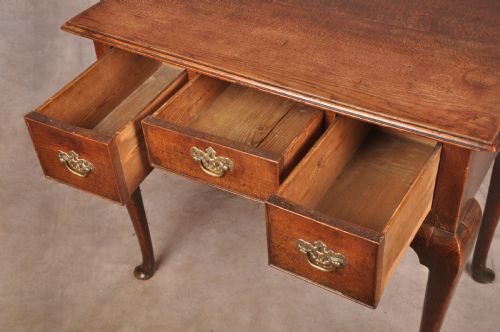 MID 18TH CENTURY OAK LOWBOY SIDE TABLE - ADDITIONAL PHOTO 6