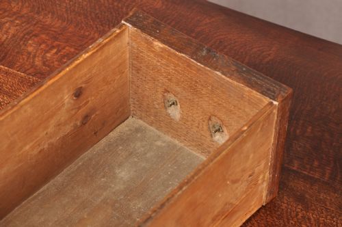 MID 18TH CENTURY OAK LOWBOY SIDE TABLE - ADDITIONAL PHOTO 7