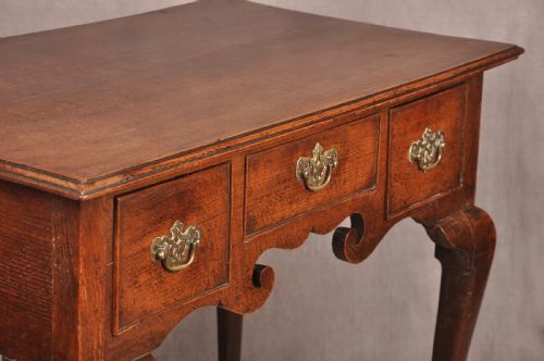 MID 18TH CENTURY OAK LOWBOY SIDE TABLE - ADDITIONAL PHOTO 9
