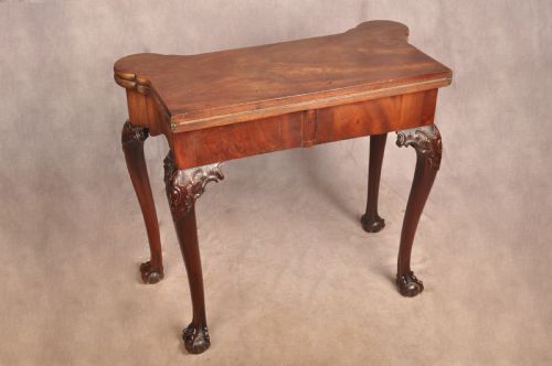EXCEPTIONAL GEORGE II MAHOGANY CARD TABLE - ADDITIONAL PHOTO 15