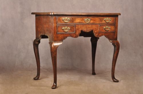 EARLY GEORGE II WALNUT LOWBOY SIDE TABLE - ADDITIONAL PHOTO 9