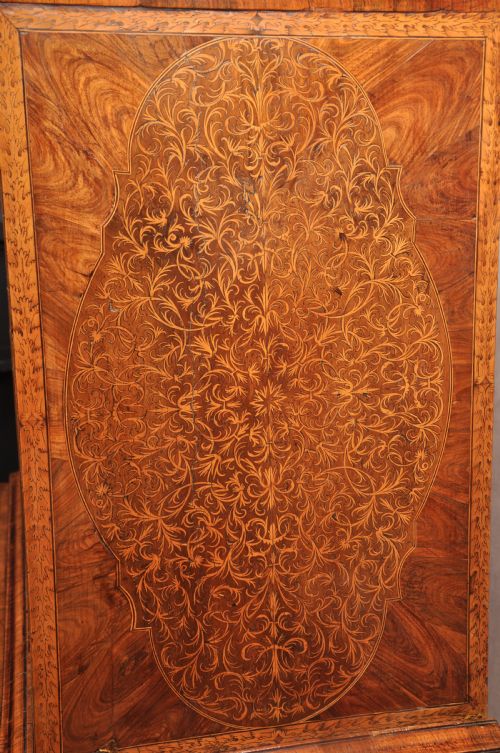 IMPORTANT 17TH CENTURY ARABESQUESEAWEED MARQUETRY ESCRITOIRE ON STAND - ADDITIONAL PHOTO 23