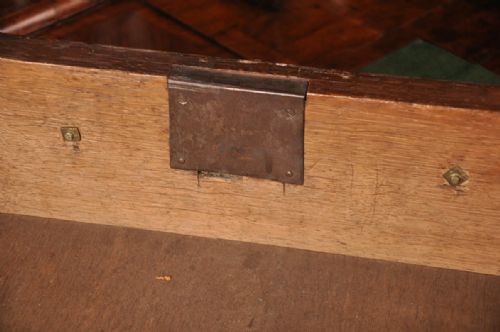 17TH CENTURY BURR WALNUT BUREAU CABINET - ADDITIONAL PHOTO 12