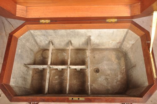 FINE REGENCY MAHOGANY WINE COOLER - ADDITIONAL PHOTO 9