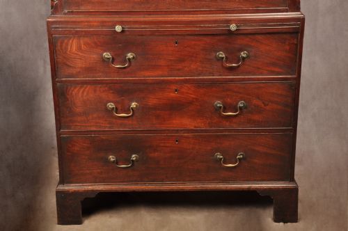 FINE 18TH CENTURY MAHOGANY TALLBOY - ADDITIONAL PHOTO 3