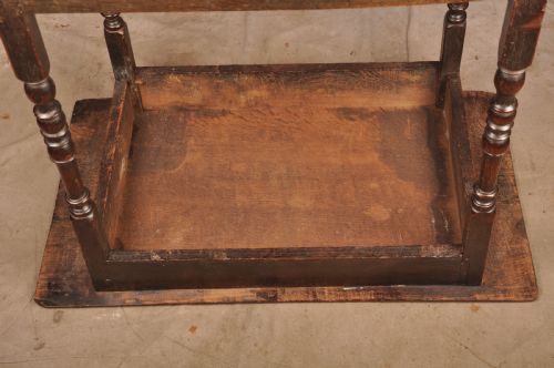 RARE 17TH CENTURY OAK CENTRE TABLE - ADDITIONAL PHOTO 14