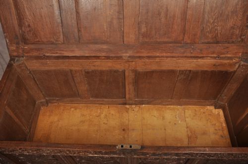 DATED 17TH CENTURY LAKELAND COFFER - ADDITIONAL PHOTO 8