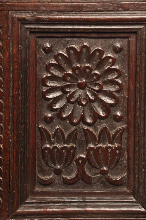 17TH CENTURY OAK LANCASHIRE COFFER - ADDITIONAL PHOTO 3