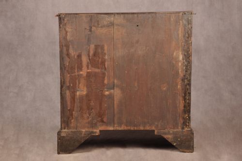 SMALL 18TH CENTURY MAHOGANY CHEST OF DRAWERS - ADDITIONAL PHOTO 8