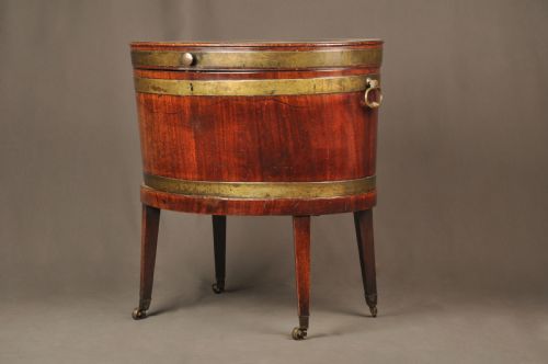 SUPERB 18TH CENTURY MAHOGANY WINE COOLER - ADDITIONAL PHOTO 1