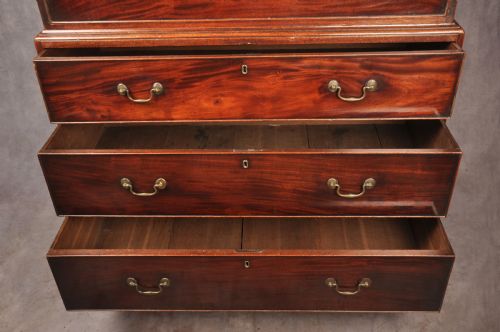18TH CENTURY MAHOGANY TALLBOY - ADDITIONAL PHOTO 6