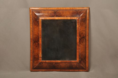 a rare 17th century olive wood oyster mirror - CATEGORY: ANTIQUE MIRRORS - DATED 17TH CENTURY