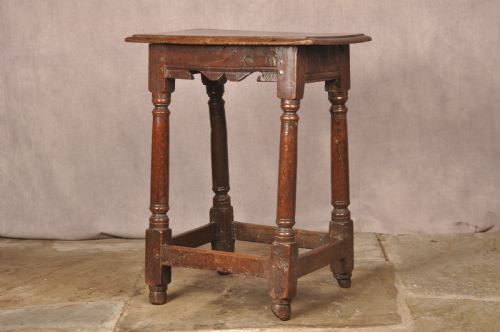 GOOD MID 17TH CENTURY OAK JOINT STOOL - ADDITIONAL PHOTO 2