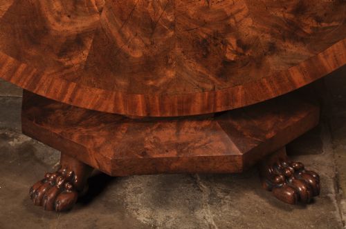 MAGNIFICENT REGENCY MAHOGANY BREAKFAST TABLE - ADDITIONAL PHOTO 1