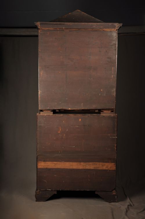 A FINE 18TH CENTURY MAHOGANY BUREAU CABINET - ADDITIONAL PHOTO 15