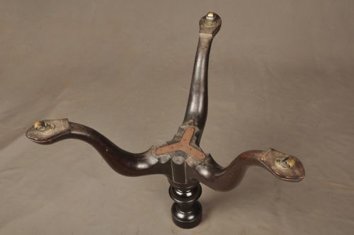 FINE 18TH CENTURY MAHOGANY DUMB WAITER - ADDITIONAL PHOTO 11