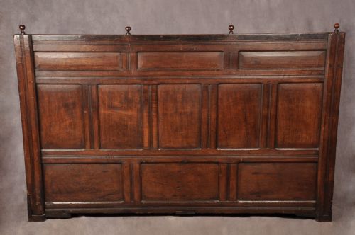 RARE 17TH CENTURY OAK NORTH COUNTRY BOX SETTLE - ADDITIONAL PHOTO 15