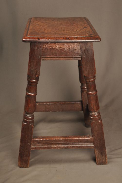 A SUPERB MID 18TH CENTURY OAK JOINT STOOL - ADDITIONAL PHOTO 5