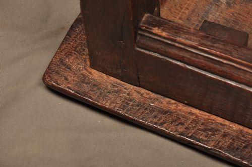 A SUPERB MID 18TH CENTURY OAK JOINT STOOL - ADDITIONAL PHOTO 12