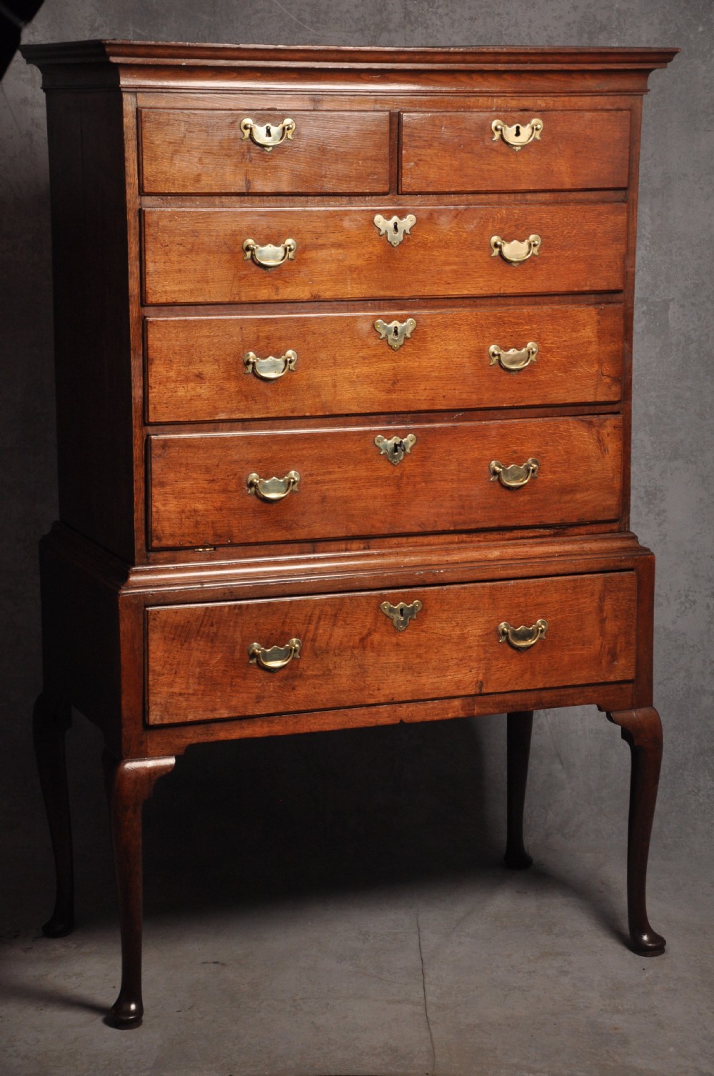 Fine 18th Century Oak Secretaire Chest On Stand View VII
