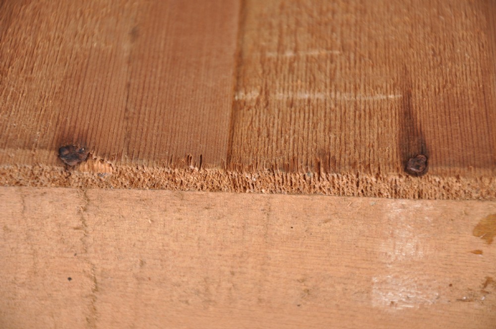 Early 18th Century Walnut Chest Of Drawers View IX