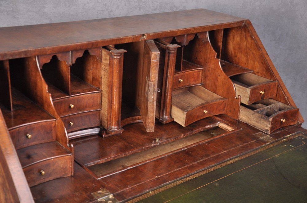 Early 18th Century Walnut Bureau View V