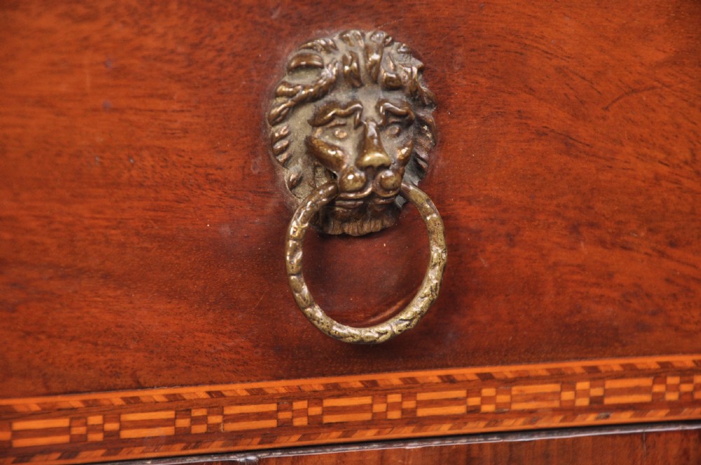 Fine late 18th Century Mahogany side table View V