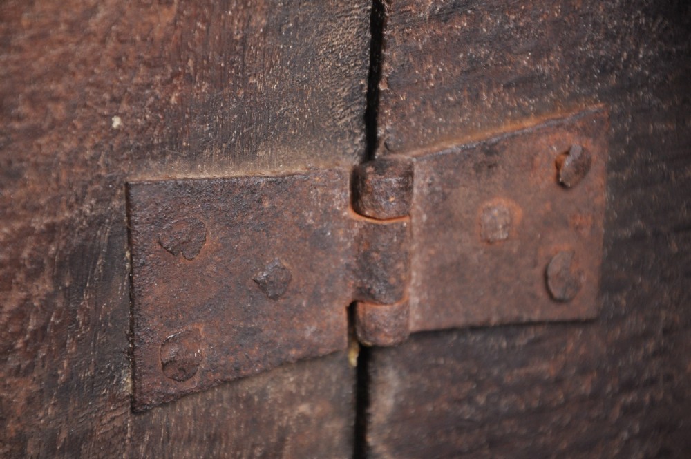 Large 17th Century Oak Drop Leaf Table View V
