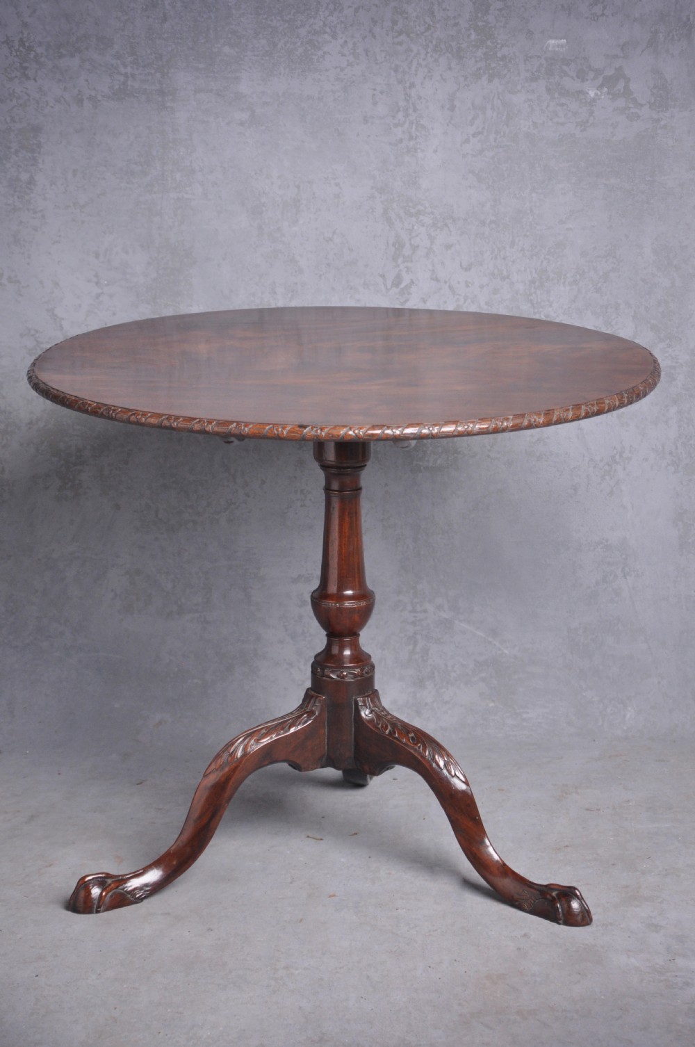 Fine 18th Century Tripod Table  View II