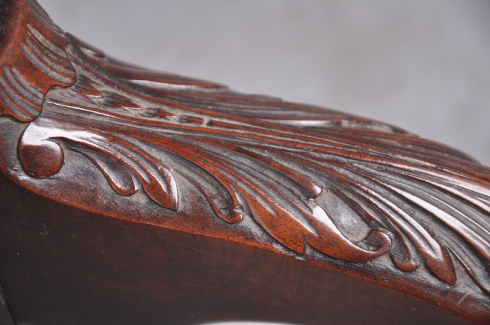 Fine 18th Century Tripod Table  View V